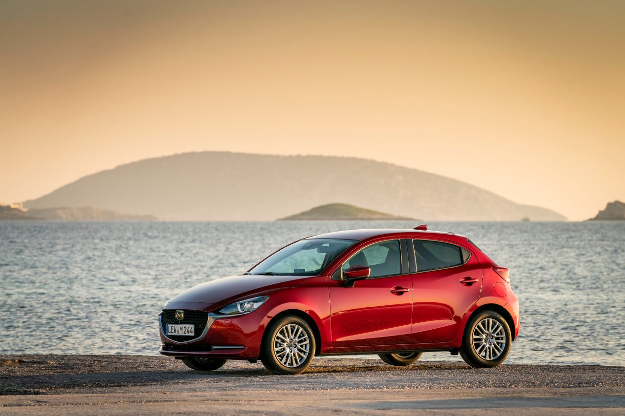02-Se revelan los 15 coches más fiables-Mazda 2